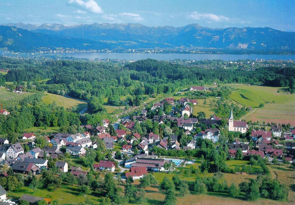 Gasthof Ziegler Hotel & Restaurant ลินเดา ภายนอก รูปภาพ